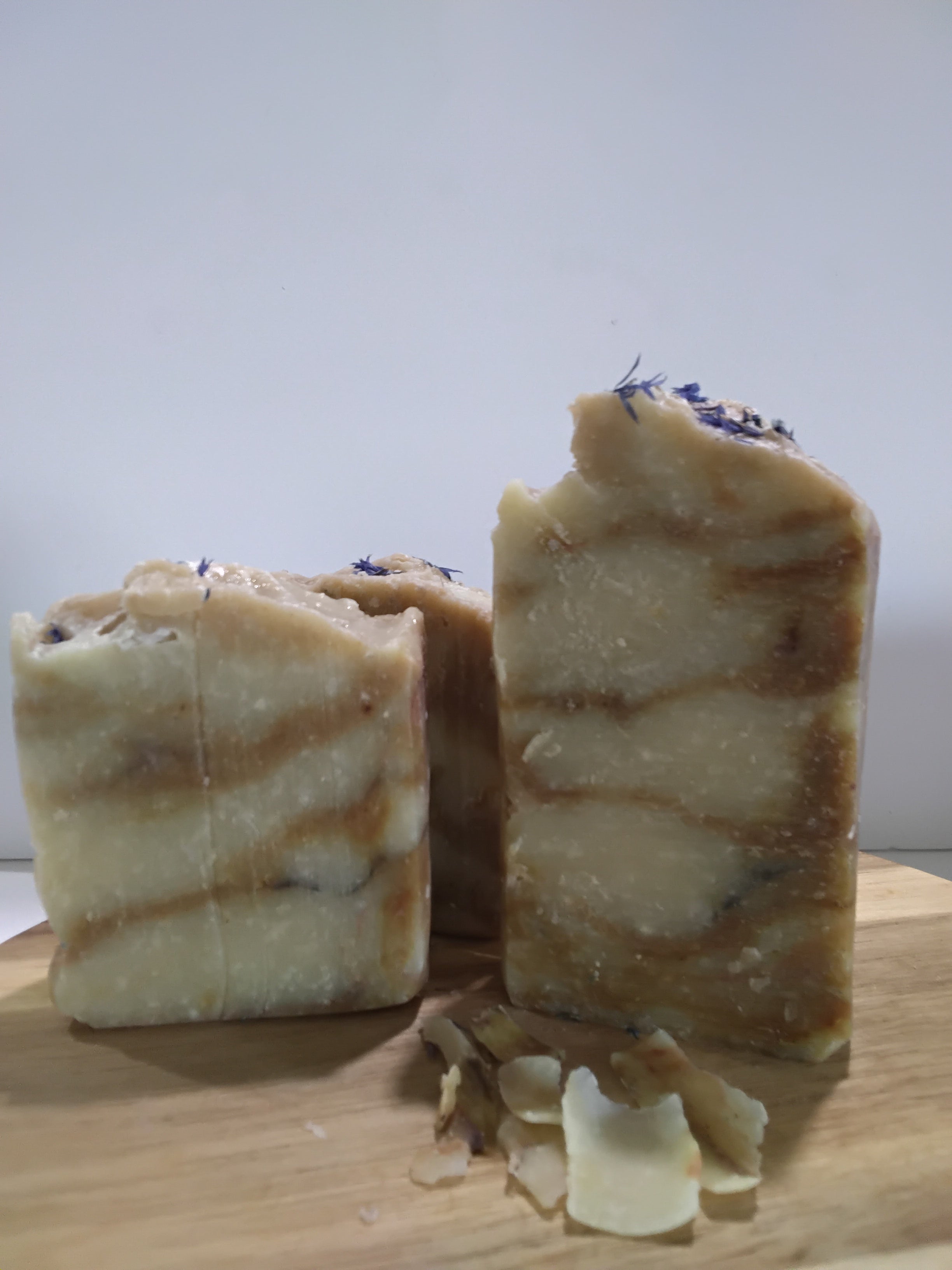 Viola Nera & Zafferano 4.5 Cold Processed Bar Soap oz