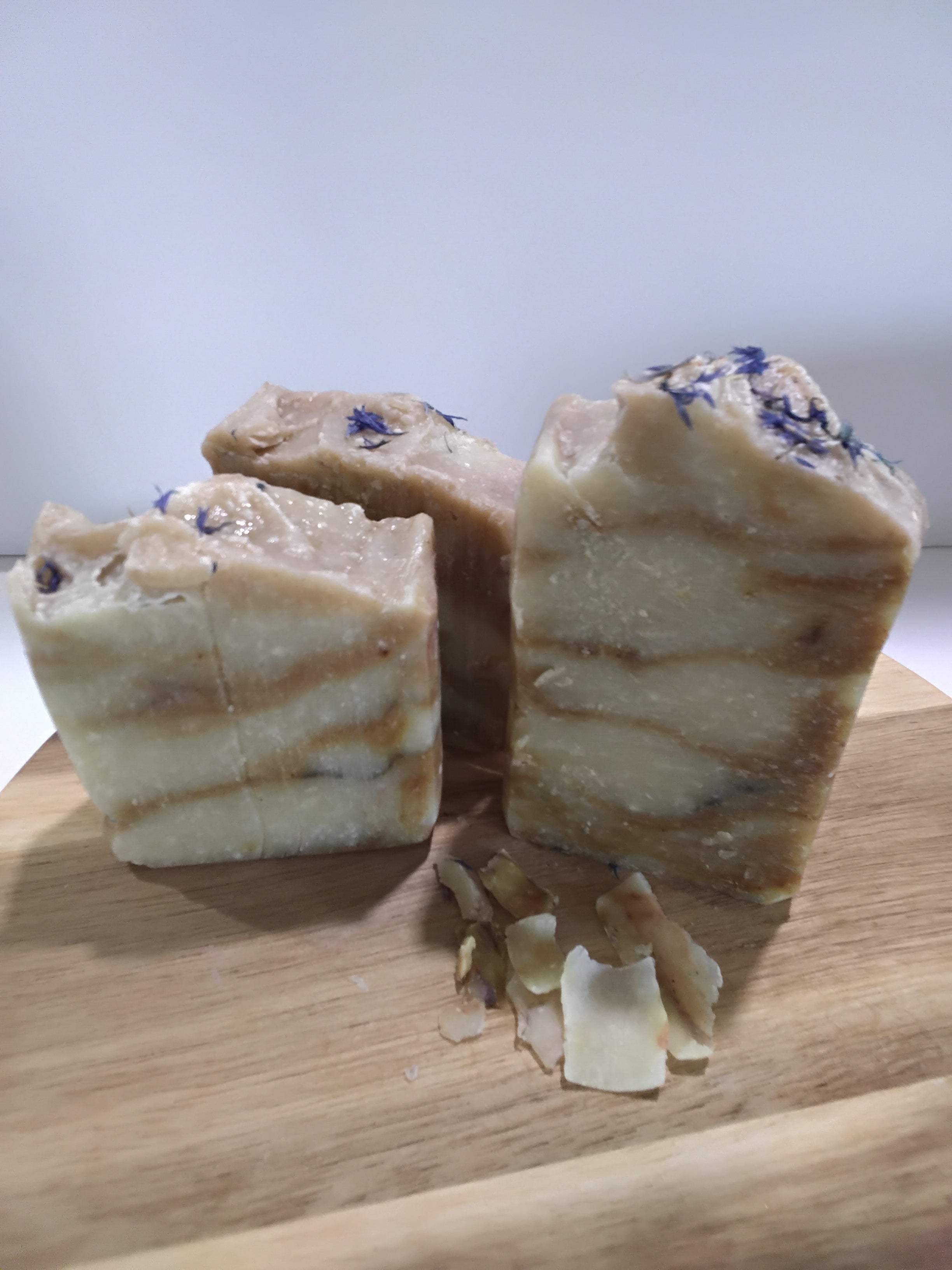 Viola Nera & Zafferano 4.5 Cold Processed Bar Soap oz