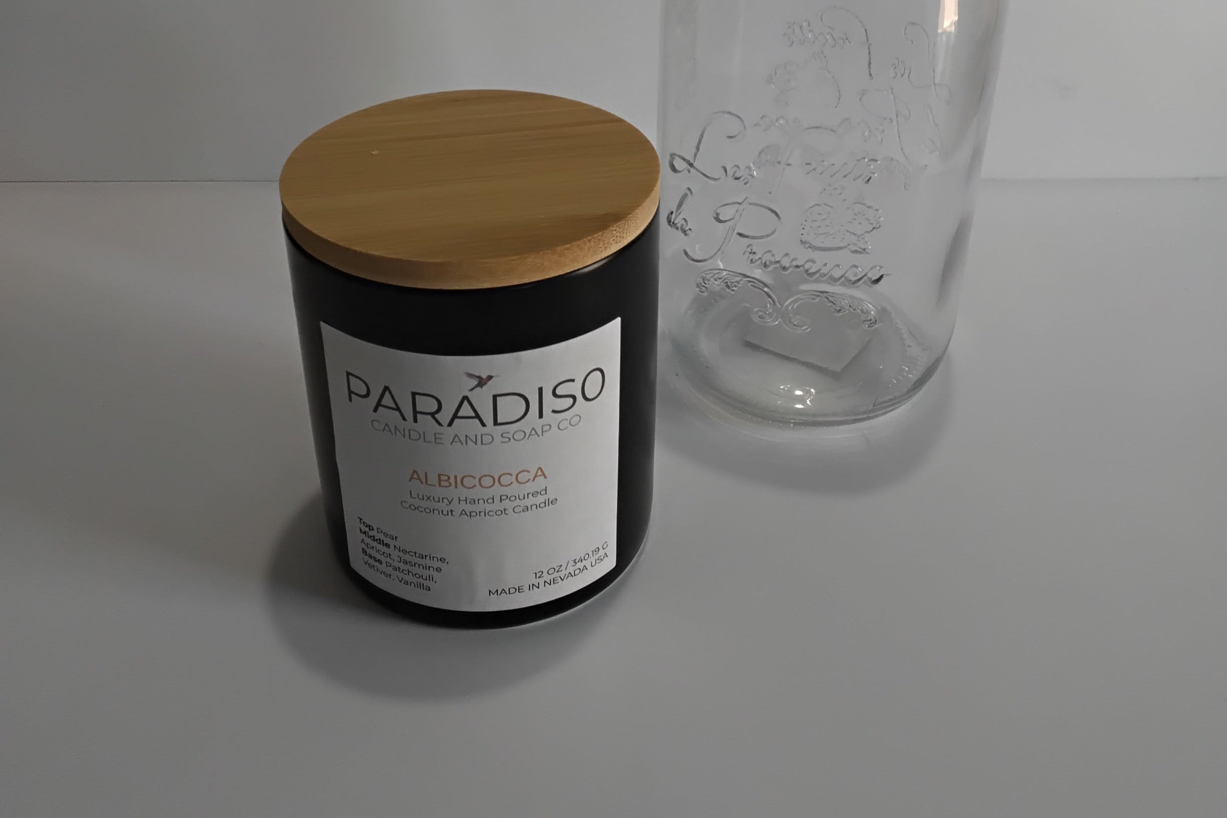 Paradiso candle Albicocca with bamboo lid