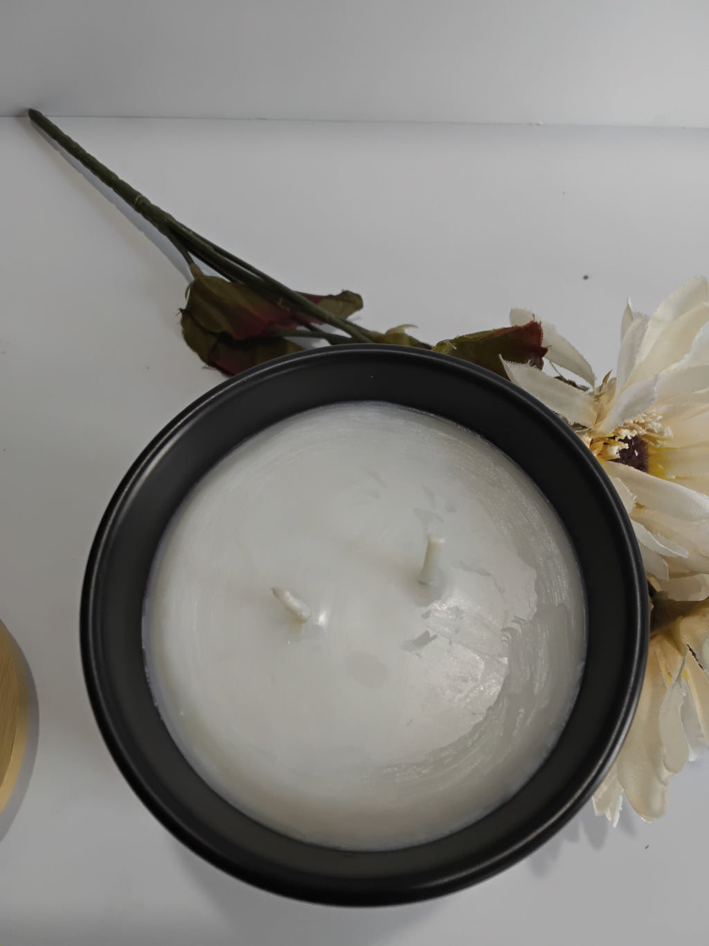 Orchidea Alla Vaniglia 12 oz Luxury 2-Wick Coconut Apricot Candle
