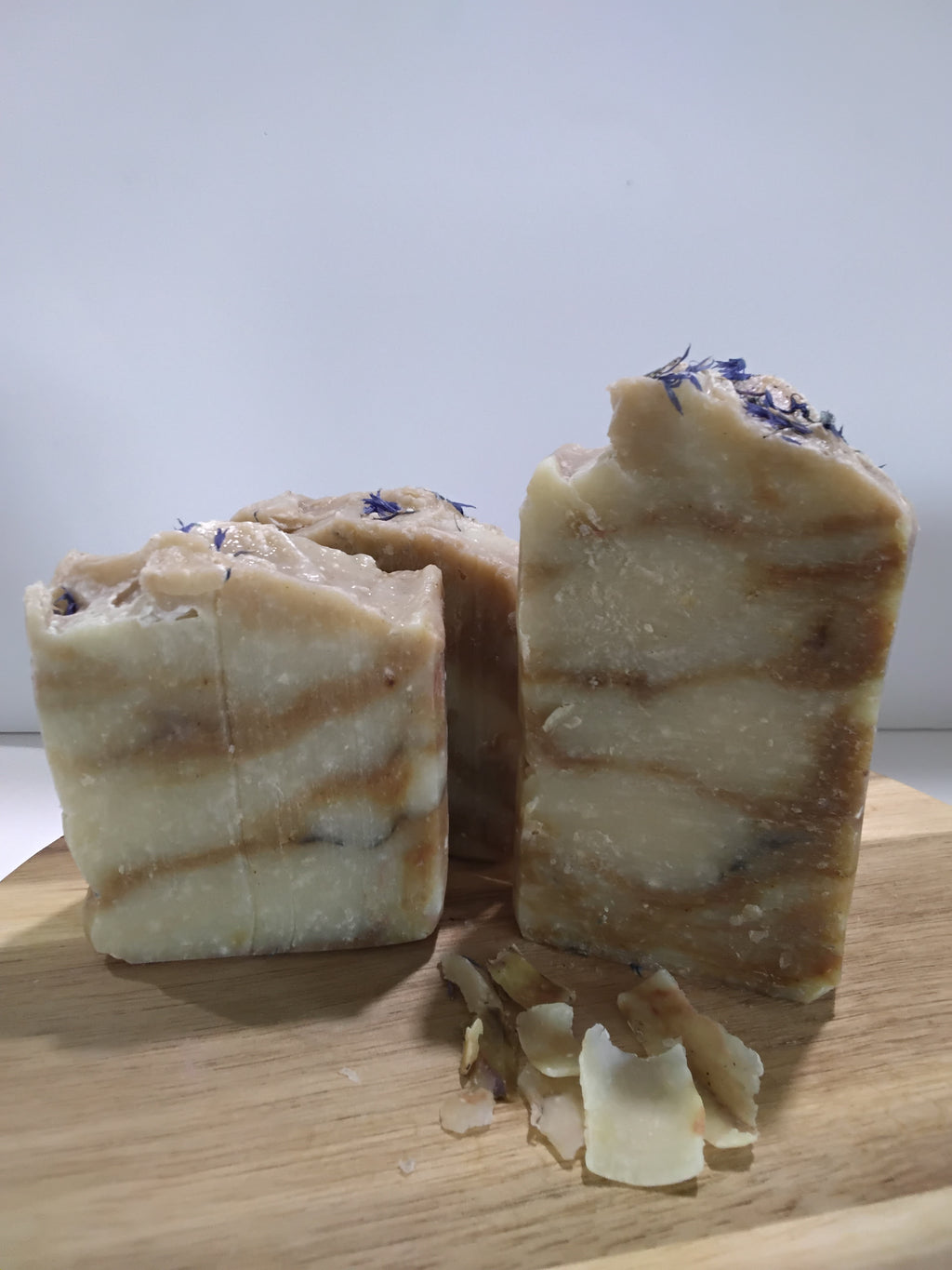 Viola Nera & Zafferano 6 oz Cold Processed Bar Soap 6 oz