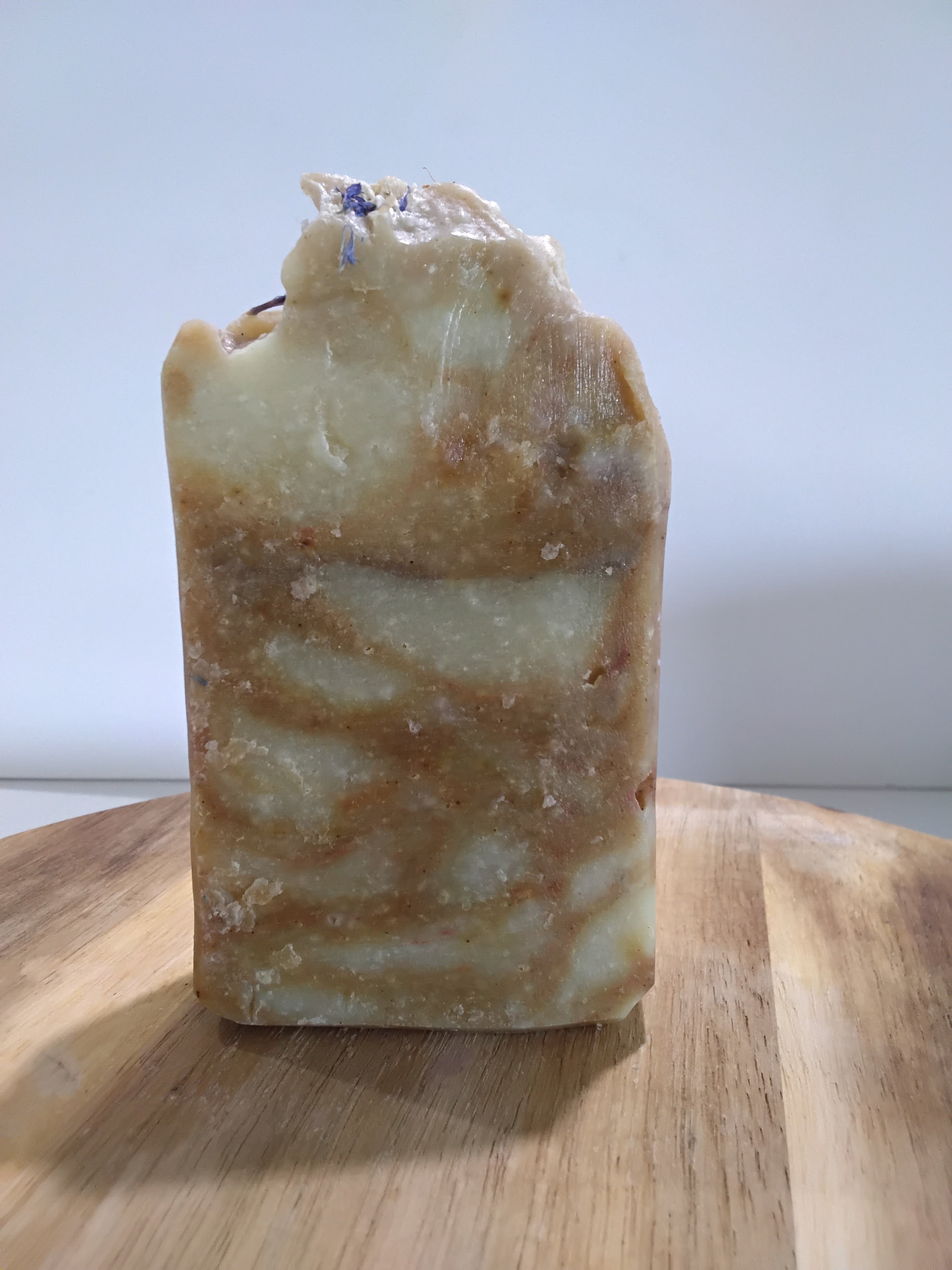 Viola Nera & Zafferano 6 oz Cold Processed Bar Soap 6 oz