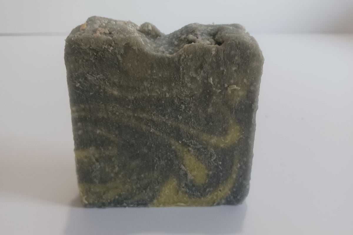 Carbone e Albero del Tè 4.5 oz Cold Processed Bar Soap - Paradiso Candle And Soap Co