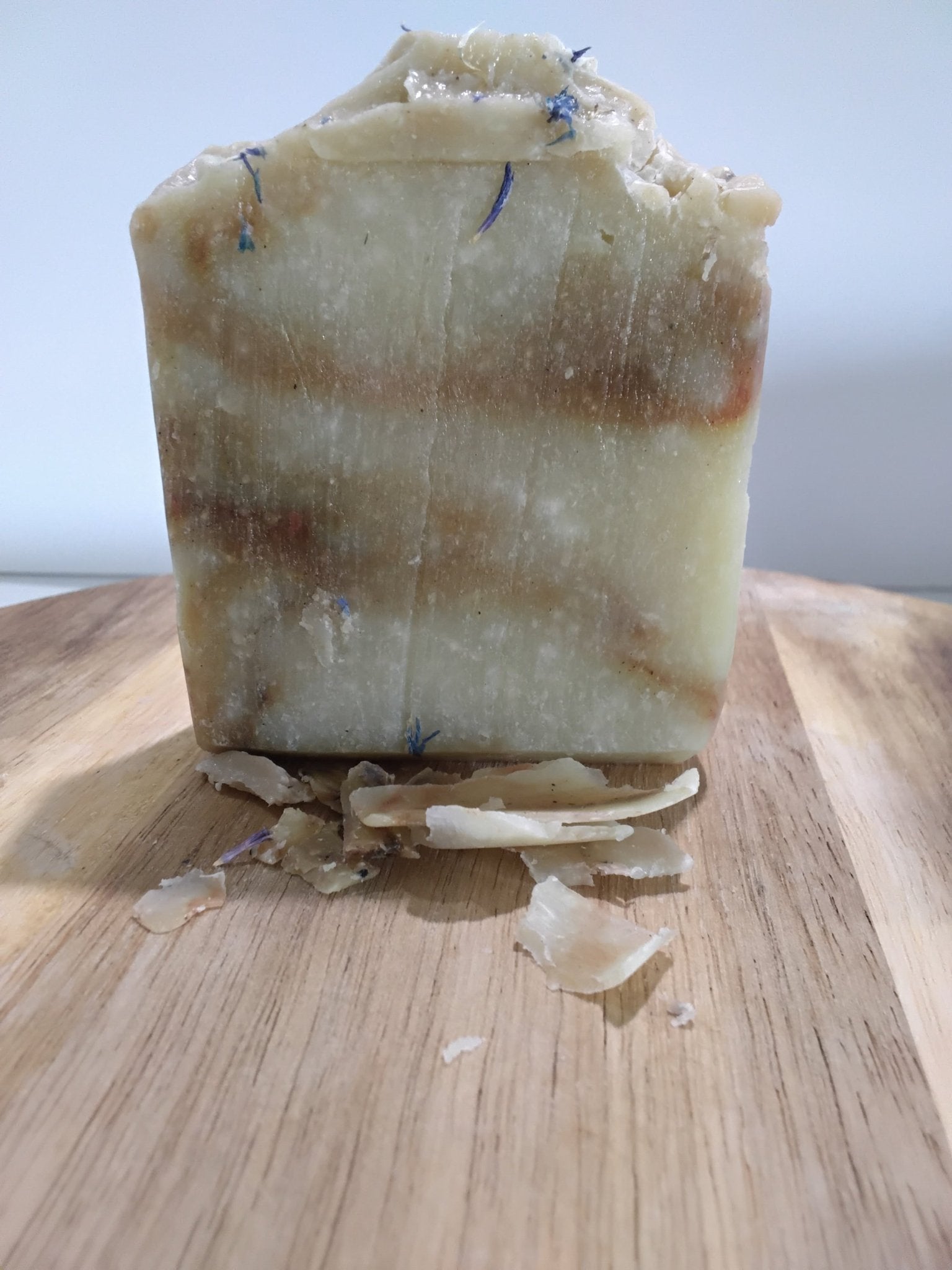 Viola Nera & Zafferano 4.5 Cold Processed Bar Soap oz - Paradiso Candle And Soap Co